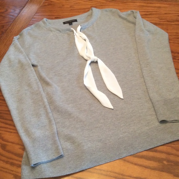 EUC Banana Republic Front Tie Sweater, Sz S - Picture 6 of 10